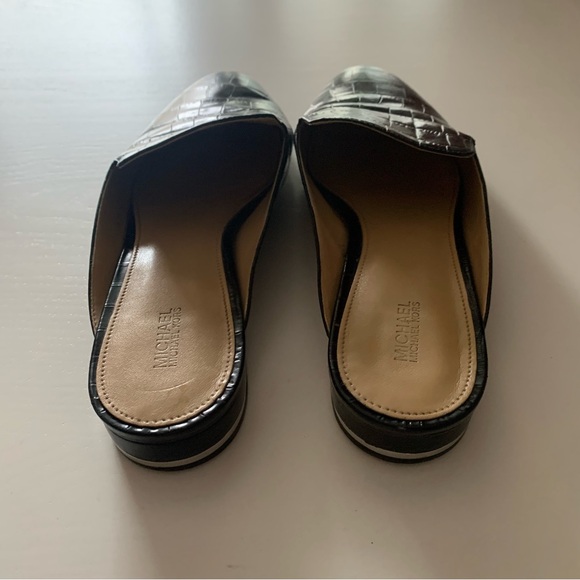Michael Kors | Black leather flats | Reptile print | Size 10 - Picture 6 of 7